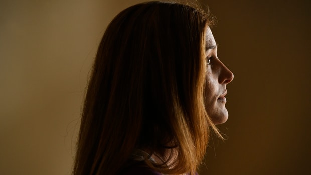 kara-goucher-profile-lead